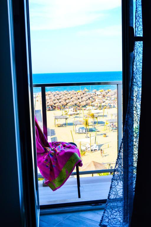 Sottosopra Bed & Breakfast Margherita Di Savoia Exterior photo